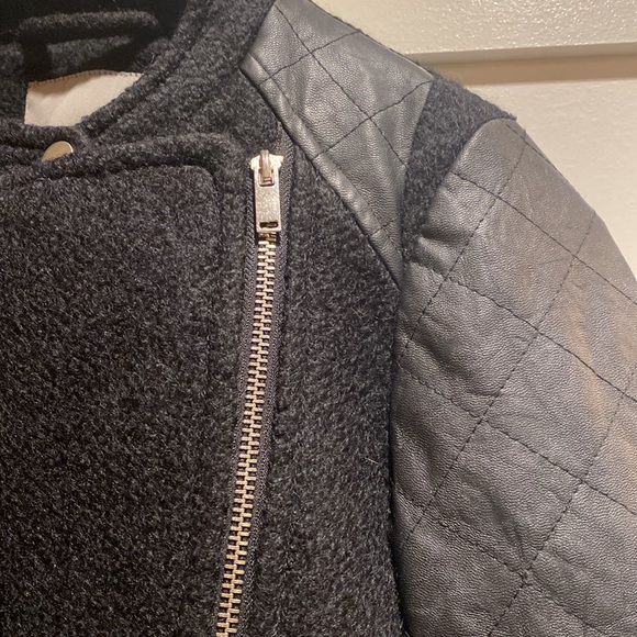 Vero Moda size XS jacket. - Picture 3 of 11